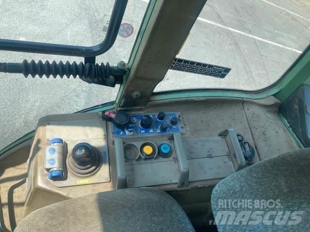 Fendt 207 V Трактора