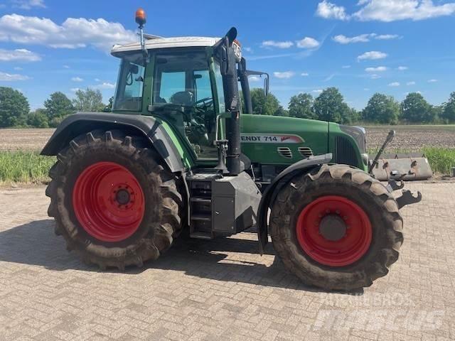 Fendt 714 Com3 Трактора