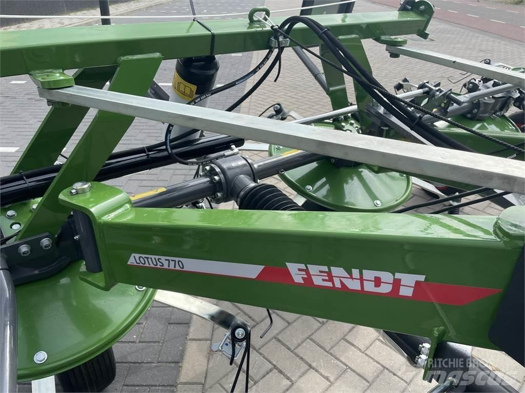 Fendt Lotus 770 Грабли-ворошилки