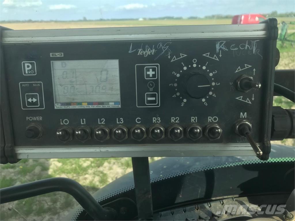 John Deere 624 Самоходные опрыскиватели