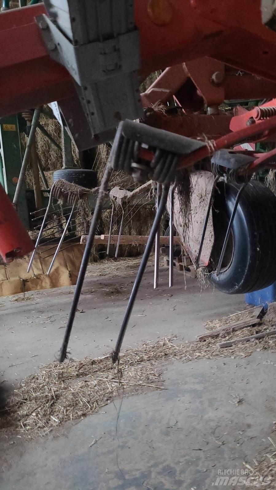 Kuhn GF 13002 Грабли-ворошилки