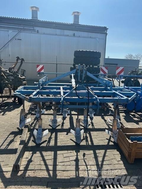 Lemken Karat 9/300 Культиваторы сплошные