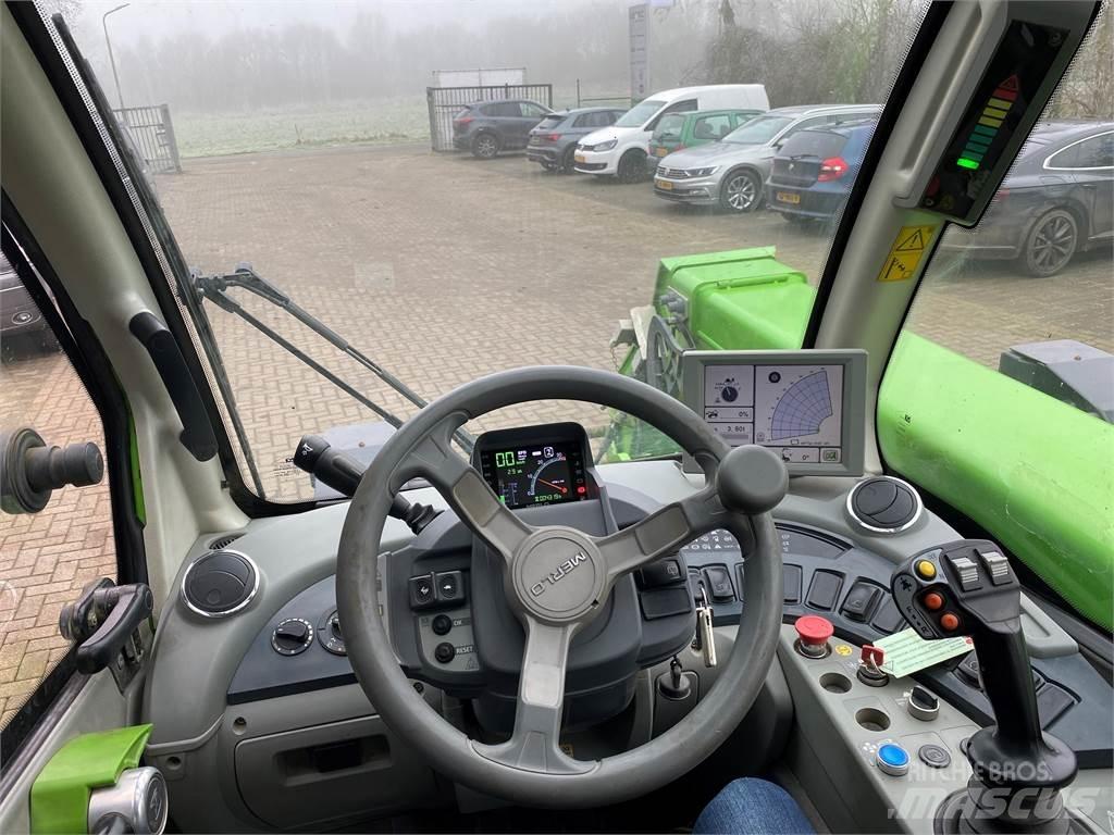 Merlo TF 38.7 Сельскохозяйственные телескопические погрузчики