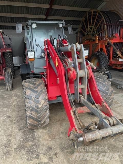 Weidemann 4080 LP Трактора с фронтальным погрузчиком