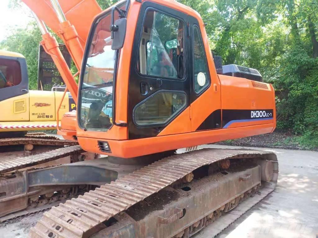 Doosan DH 300 LC-7 Гусеничные экскаваторы