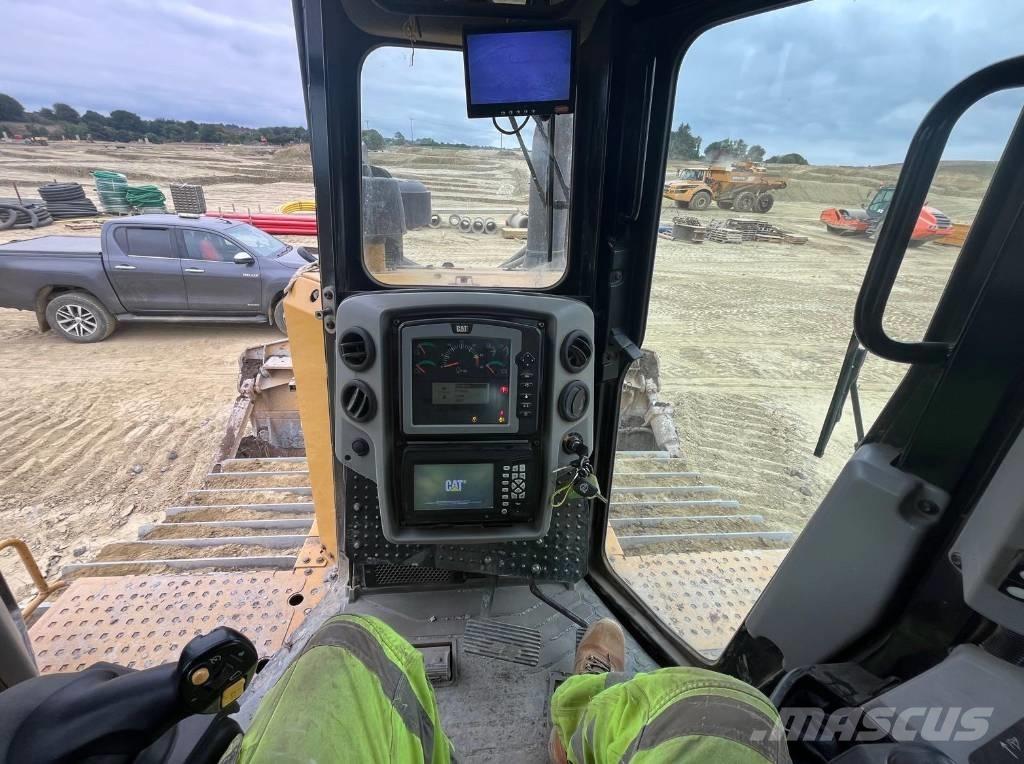 CAT D 6 T LGP Гусеничные бульдозеры
