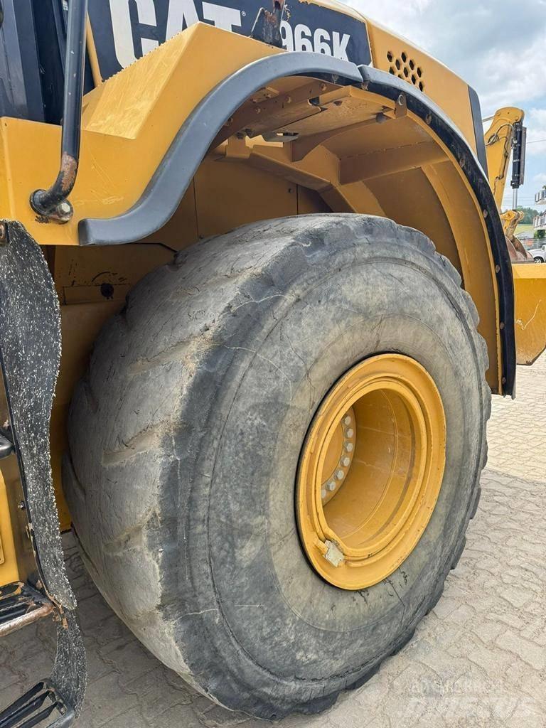 CAT 966 K Фронтальные погрузчики