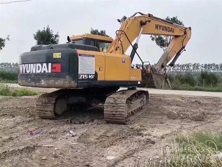 Hyundai R215VS Колёсные экскаваторы