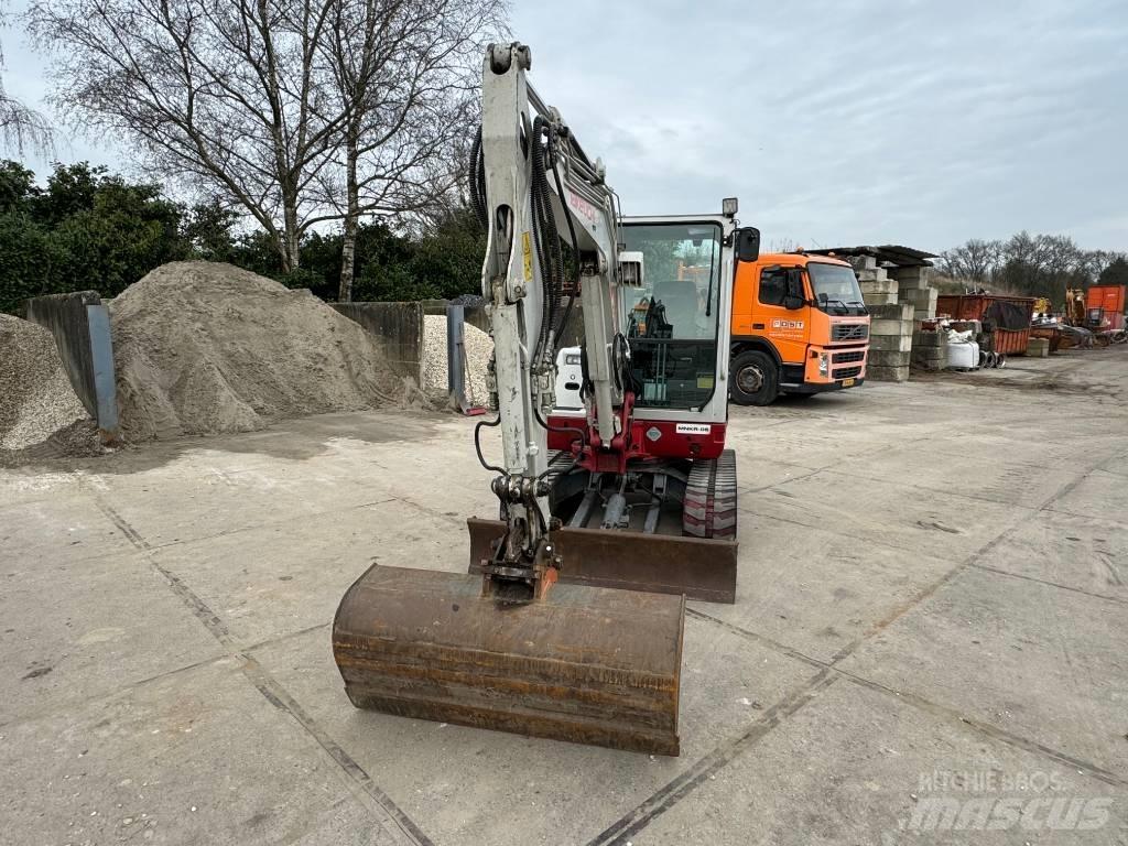 Takeuchi TB235 Мини-экскаваторы