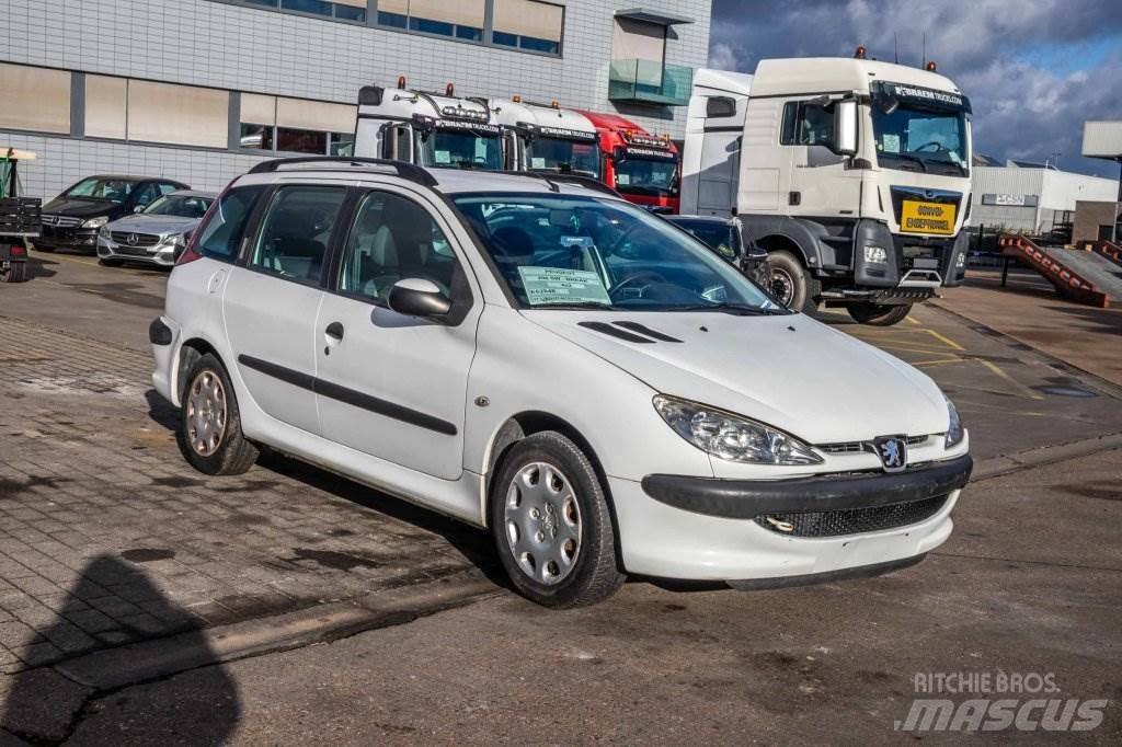 Peugeot 206 SW Легковые автомобили