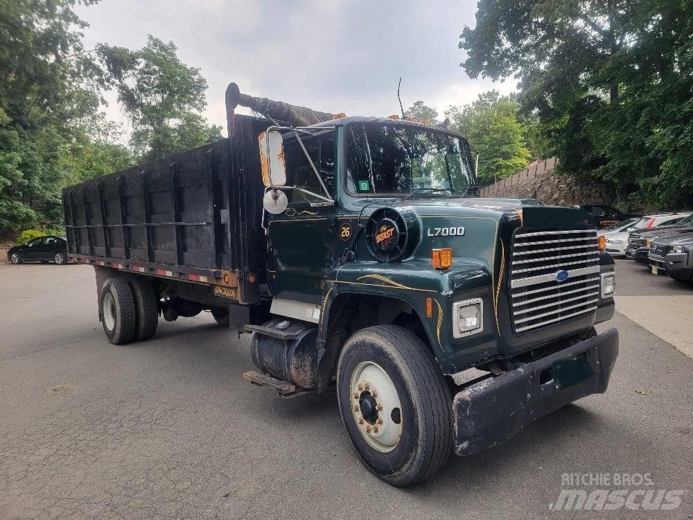 Ford L 7000 Грузовики-Самосвалы