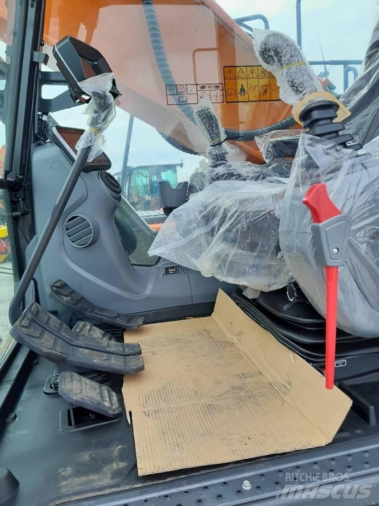 Doosan DX 255 NLC-7 Гусеничные экскаваторы