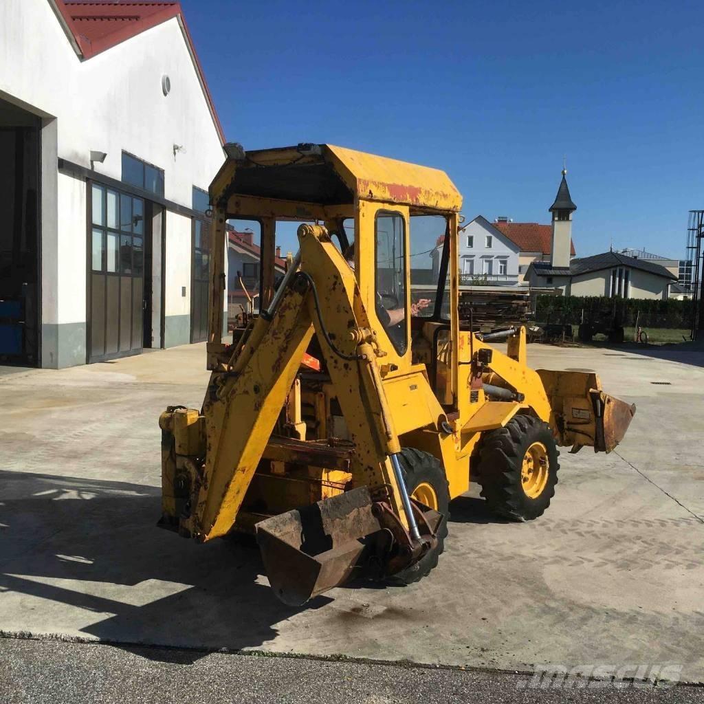 Kubota R400 Экскаваторы-погрузчики