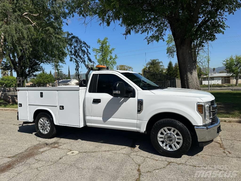Ford F250 Бортовые фургоны