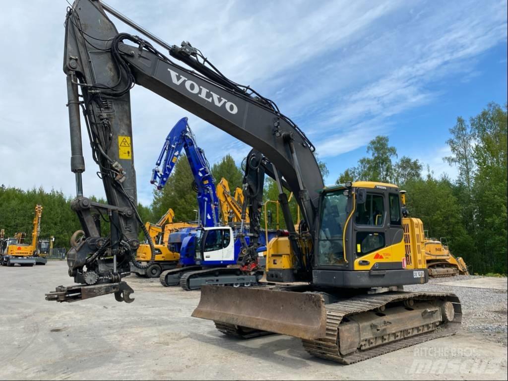 Volvo ECR 235 Гусеничные экскаваторы