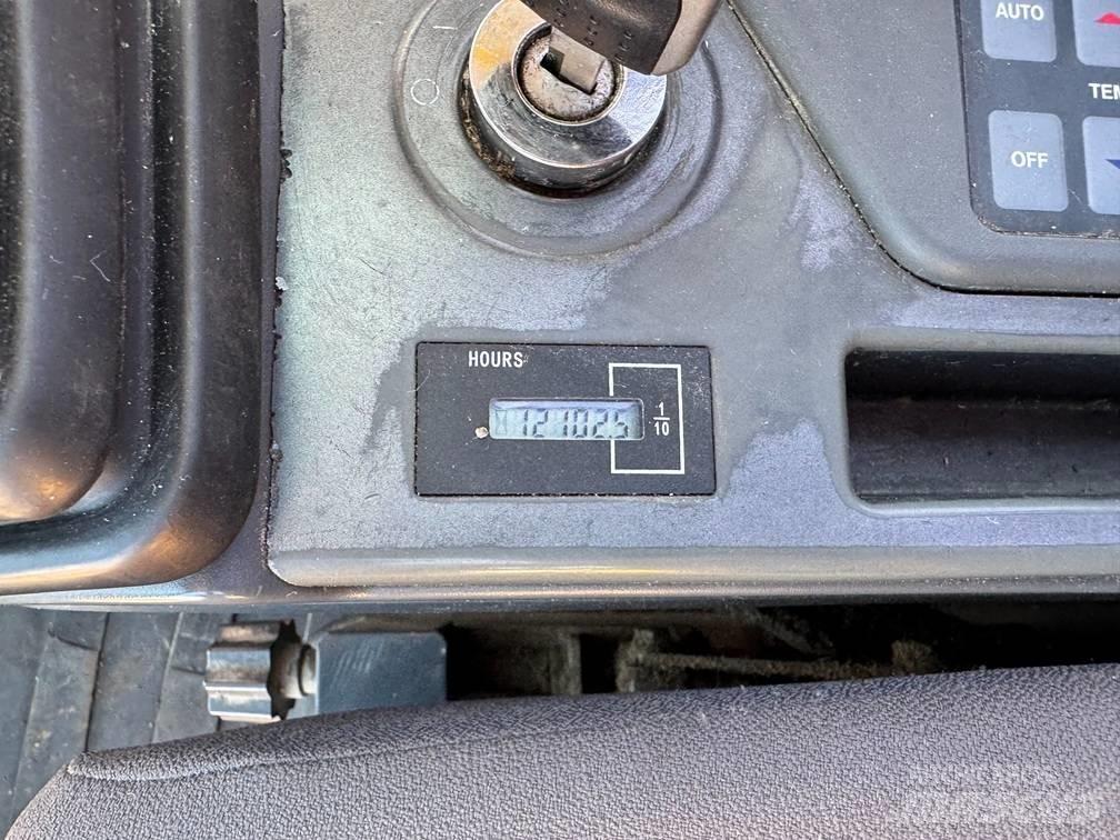 Doosan DX 380 LC Гусеничные экскаваторы
