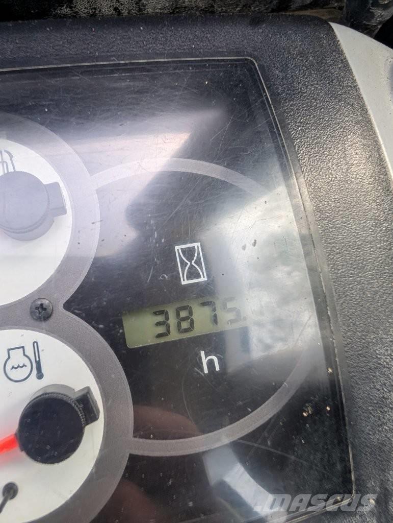 Komatsu PC 55 MR-3 Мини-экскаваторы