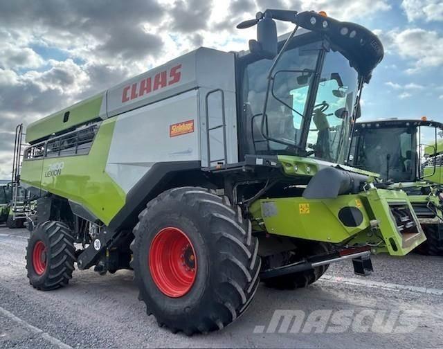 CLAAS LEXION 7400 Зерноуборочные комбайны