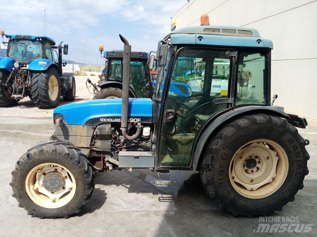 New Holland TN 90 F Трактора
