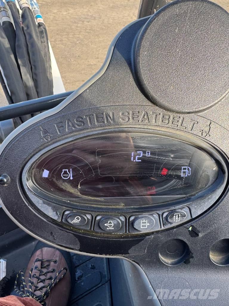 Bobcat E35z Мини-экскаваторы