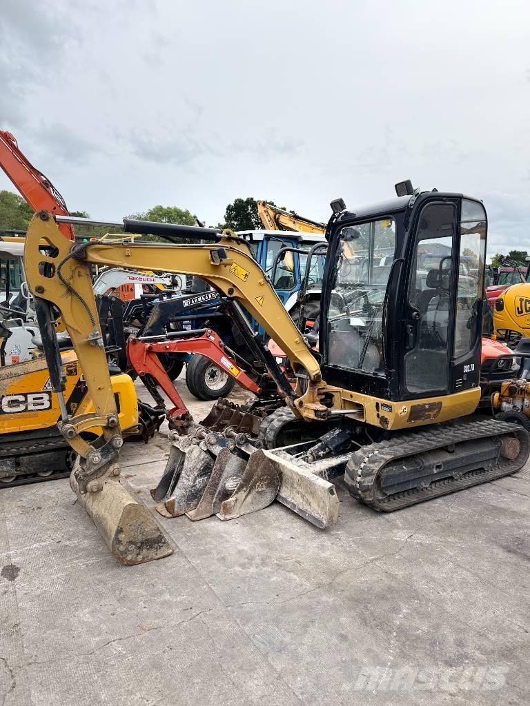 CAT 302.7 D CR Мини-экскаваторы