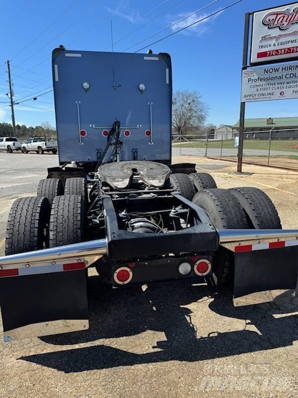 Peterbilt 389 Седельные тягачи