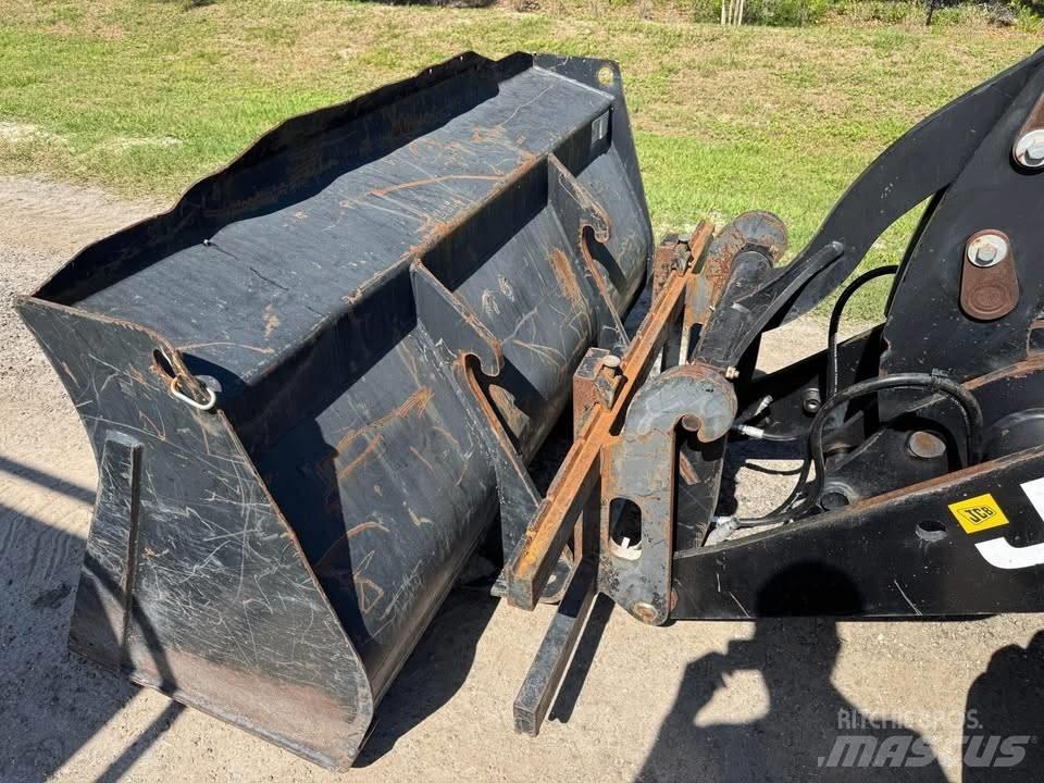 JCB 407 Фронтальные погрузчики