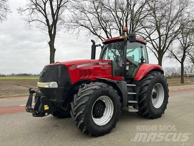 Case IH Magnum 250 Трактора