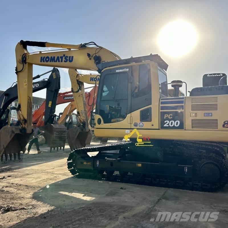 Komatsu PC 200-8 Гусеничные экскаваторы