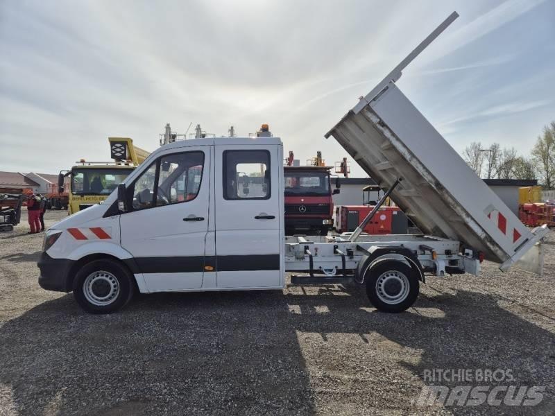 Mercedes-Benz Tipper Грузовики-Самосвалы