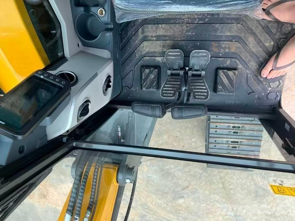 XCMG XE 55 GA Гусеничные экскаваторы
