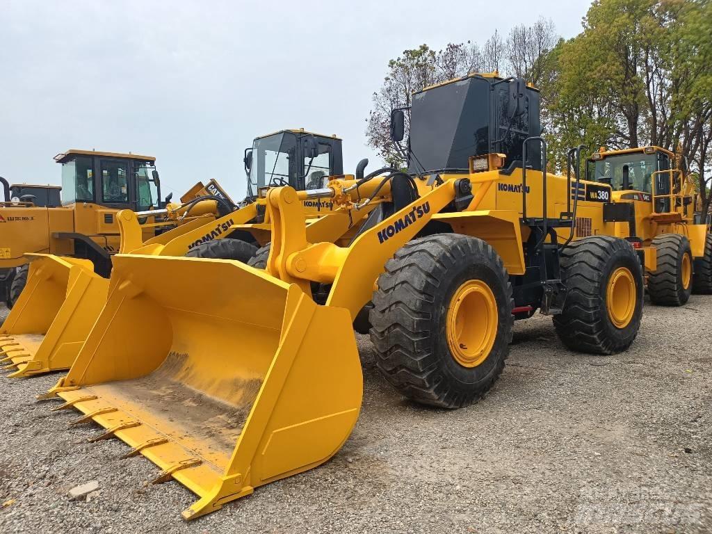 Komatsu WA 380 Фронтальные погрузчики