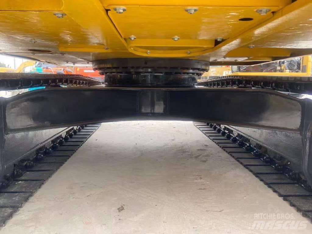 Komatsu PC 130 Гусеничные экскаваторы