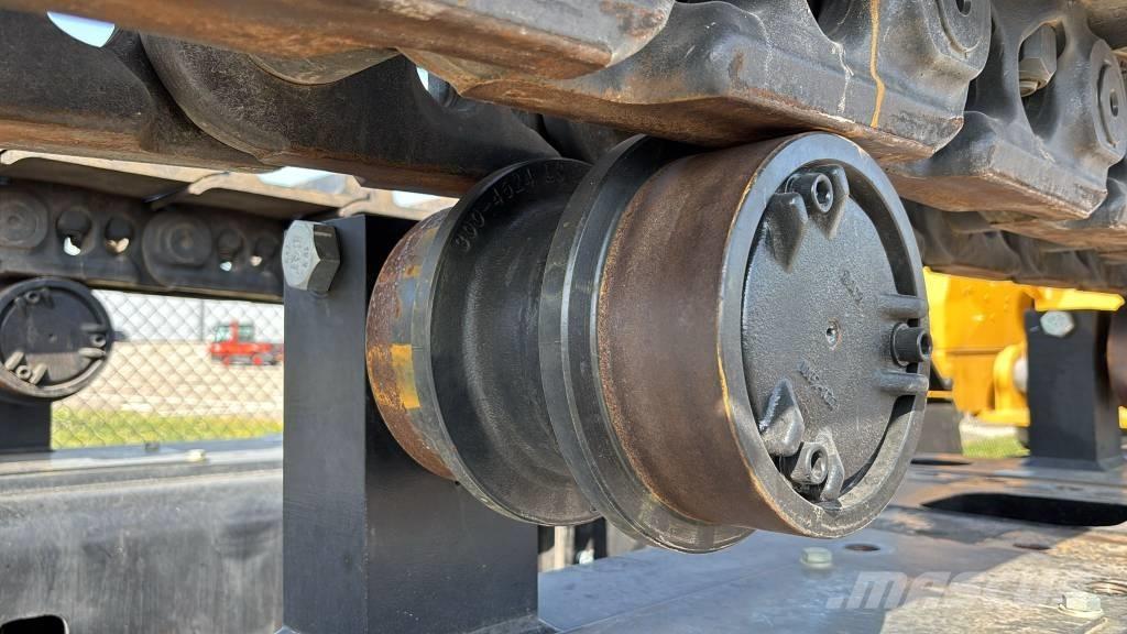 CAT 374 Гусеничные экскаваторы