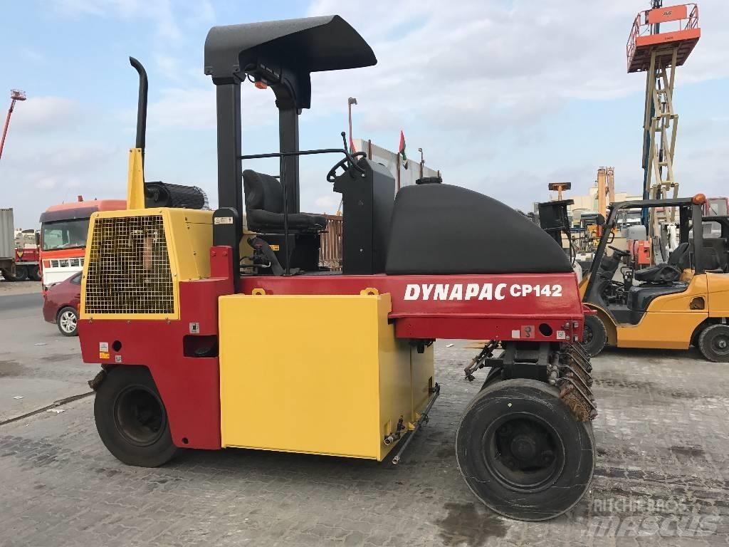 Dynapac CP 142 Пневматические катки