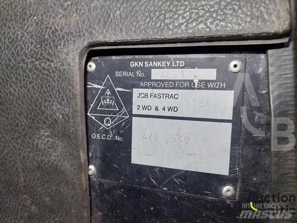 JCB Fastrac 3185 Трактора
