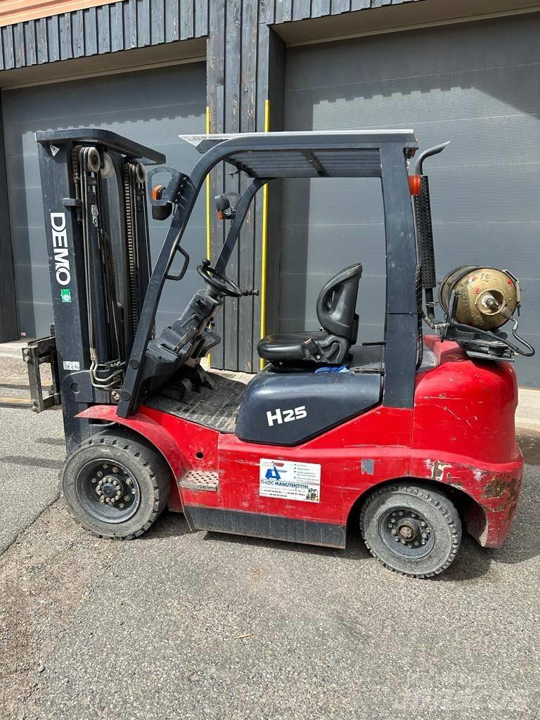  DEMO DM-H 25 VGT Газовые погрузчики