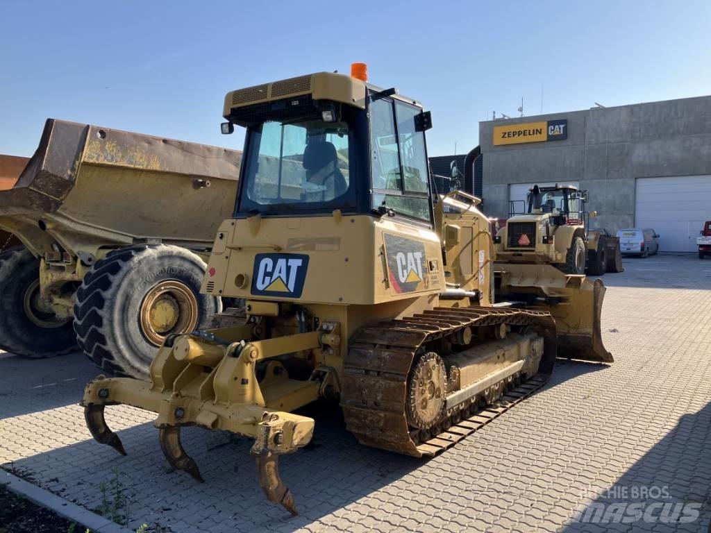 CAT D 6 K 2 XL Гусеничные бульдозеры