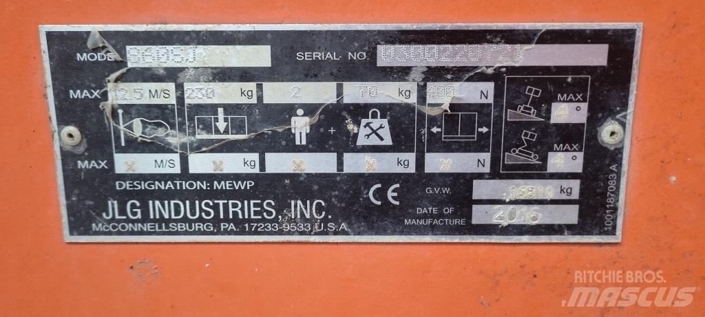 JLG 860 SJ Телескопические подъемники