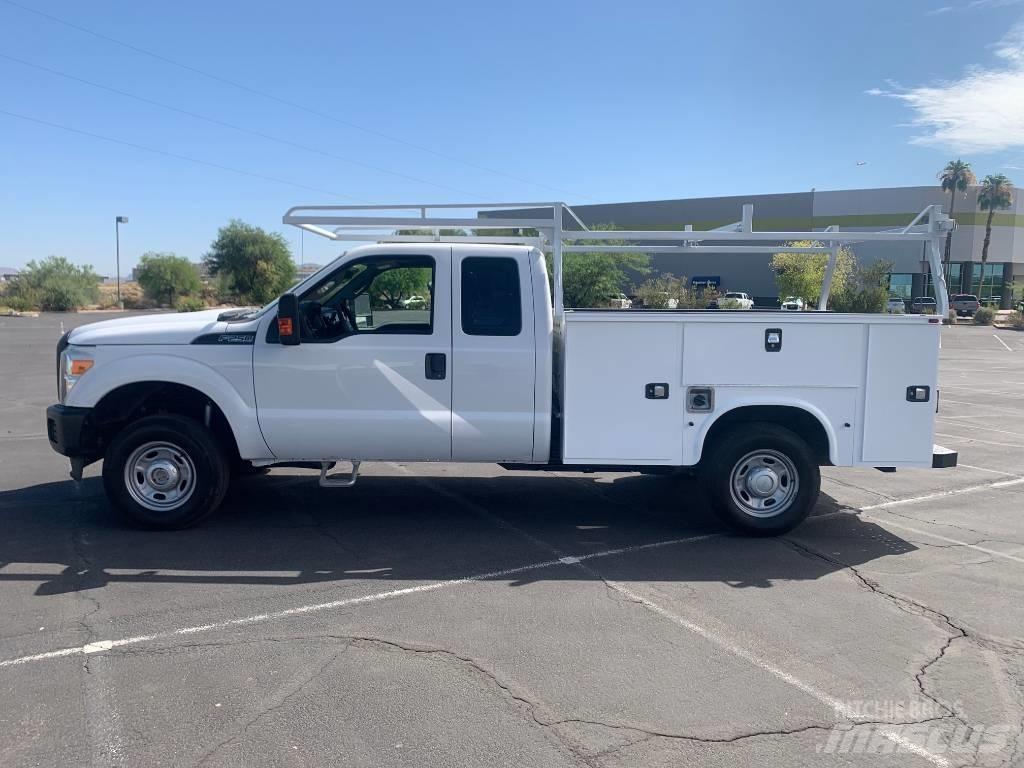 Ford F 250 XL SD Коммунальные машины