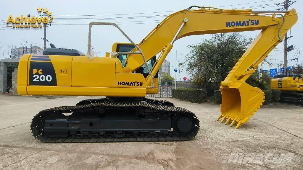 Komatsu PC 200 Гусеничные экскаваторы