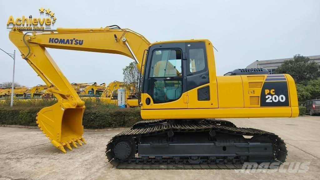 Komatsu PC 200 Гусеничные экскаваторы