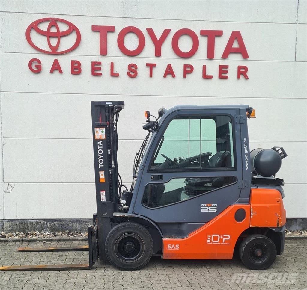 Toyota 02-8FGF25 Газовые погрузчики