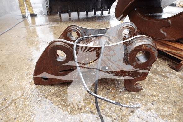  BUCK EQUIPMENT Ковши