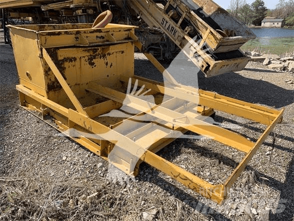 CAT 2285832 Ковши