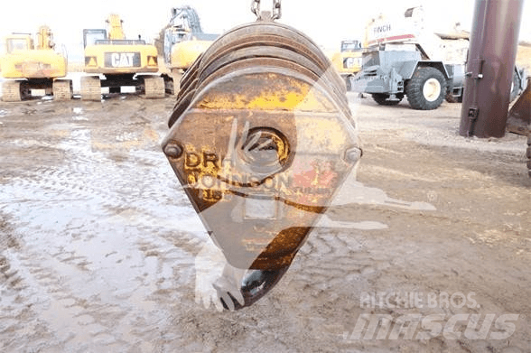 CAT 2876902 Бульдозерные отвалы