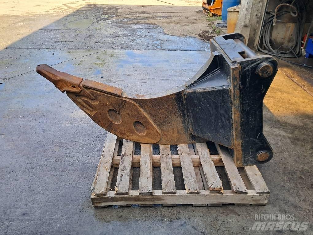  Rippertooth OQ80 Навесные рыхлители