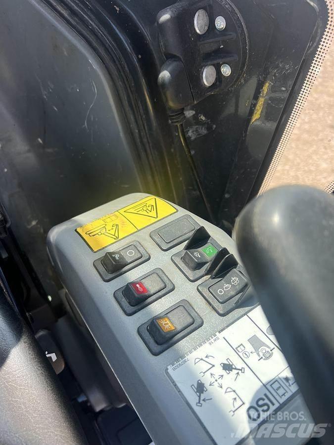 Doosan DX27Z Специальные экскаваторы