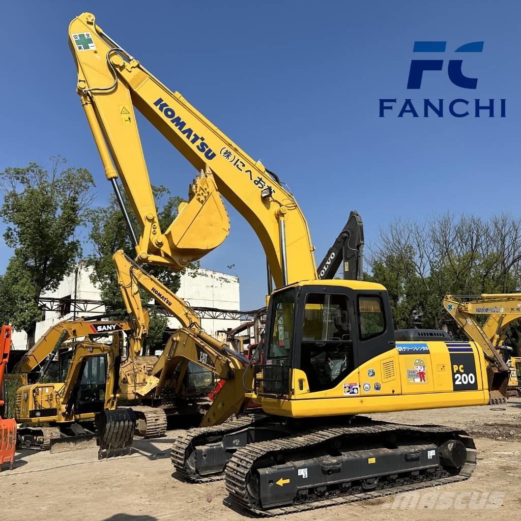 Komatsu PC 200 Гусеничные экскаваторы