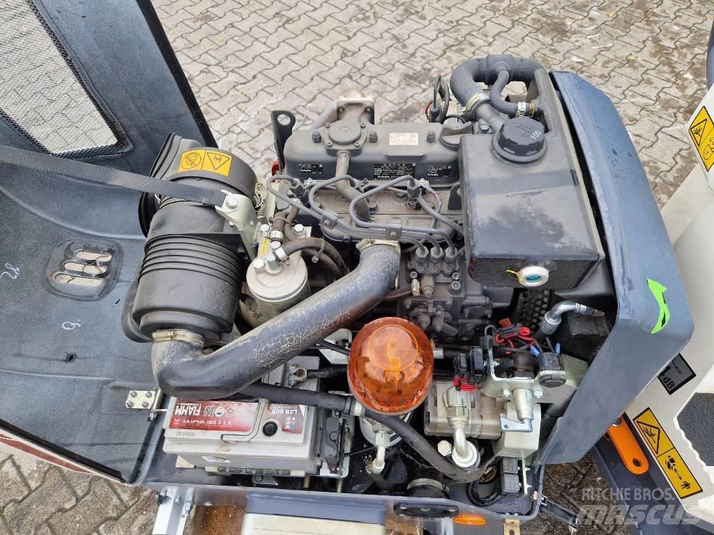 Dynapac CC 900 Уплотнители грунта